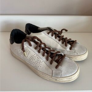 White Sneakers with Brown Laces P448 sneakers size 39